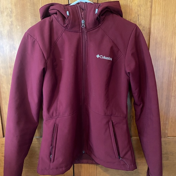 Red Columbia Jacket - Picture 1 of 6